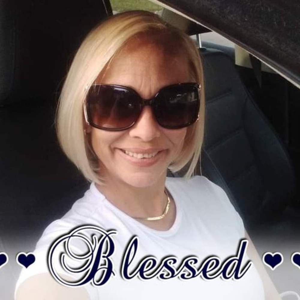 Meet your Posher, Miriela